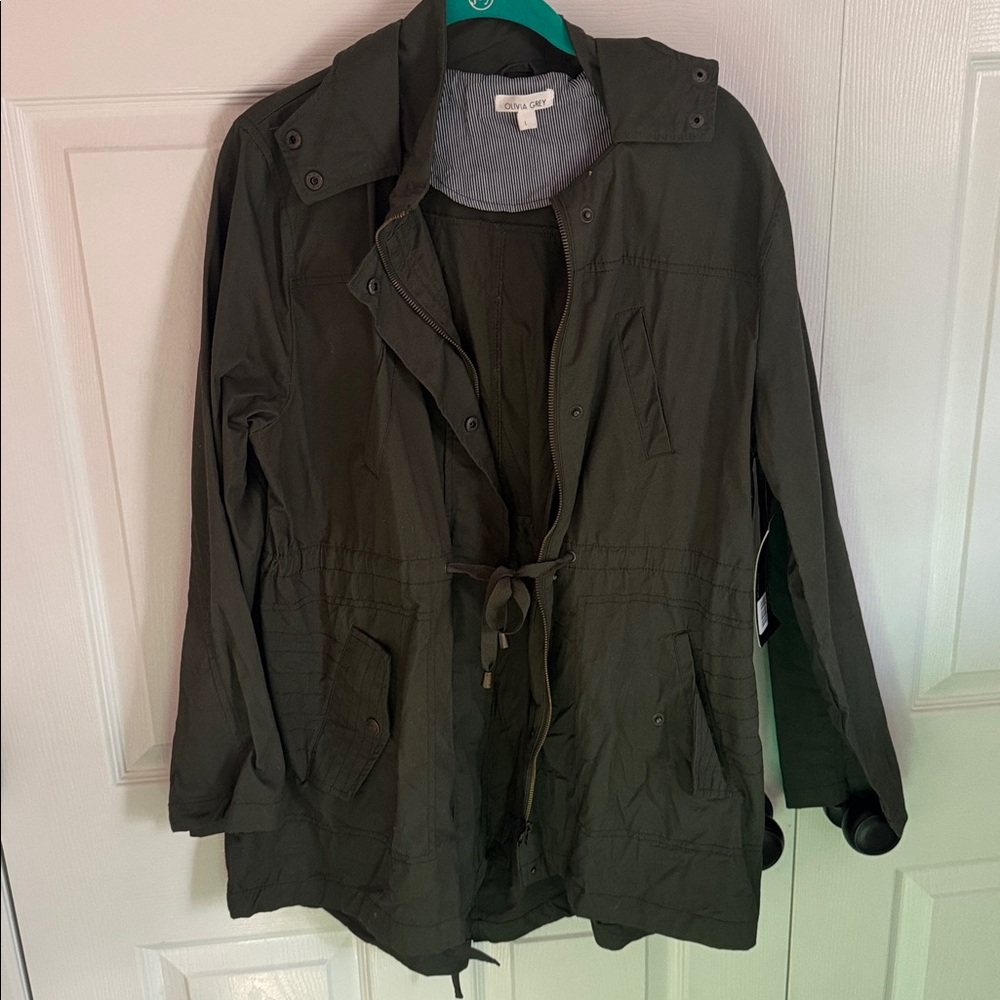 Green jacket - Picture 2 of 4